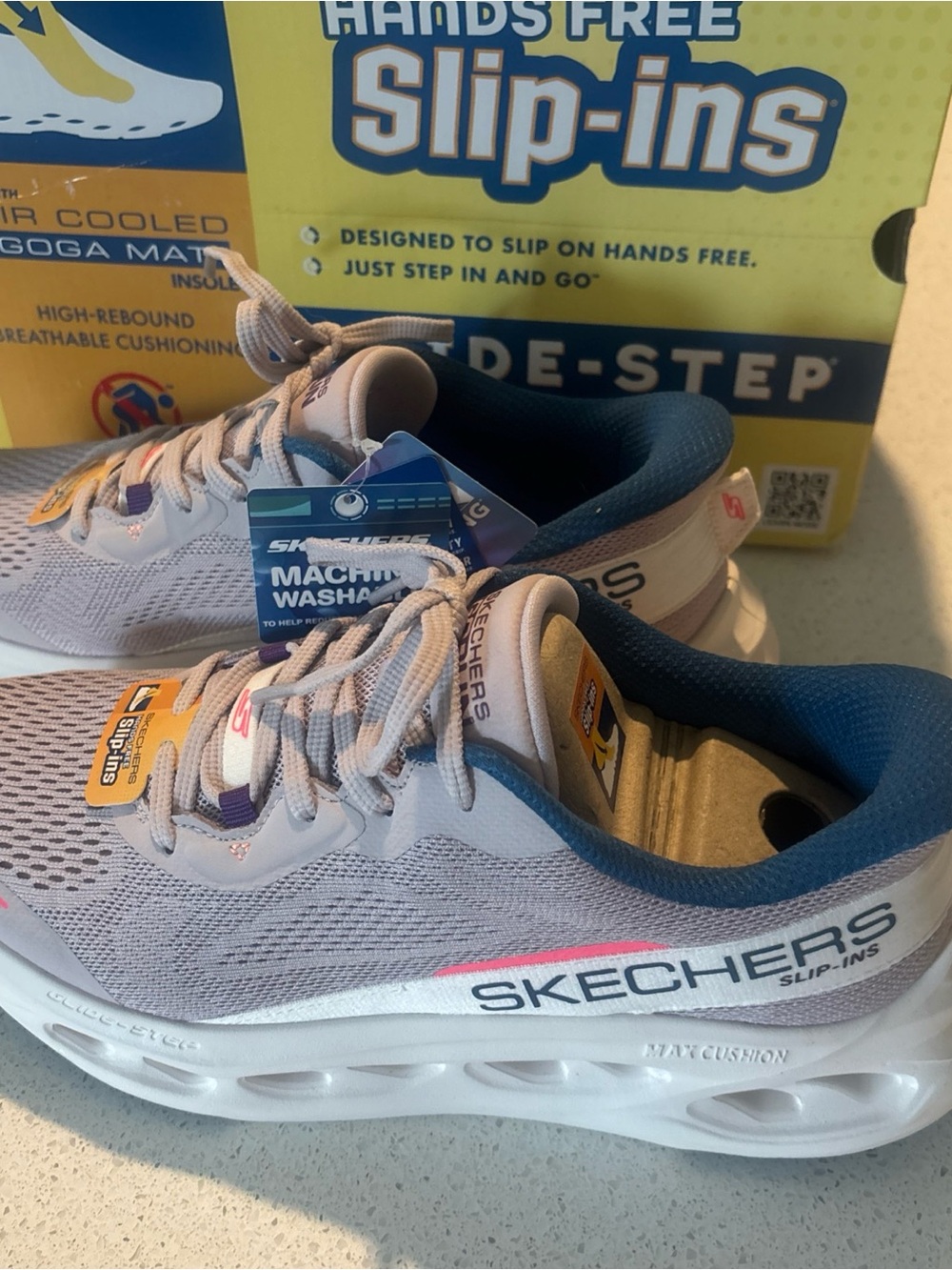 New Skechers Women's Light Lavendar/Gray Athletic Slip-Ins with Navy Trim